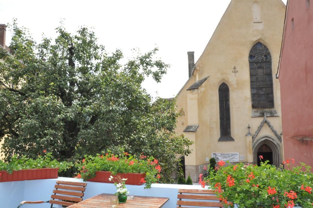 Casa Saseasca Hotel Sighisoara Exterior photo